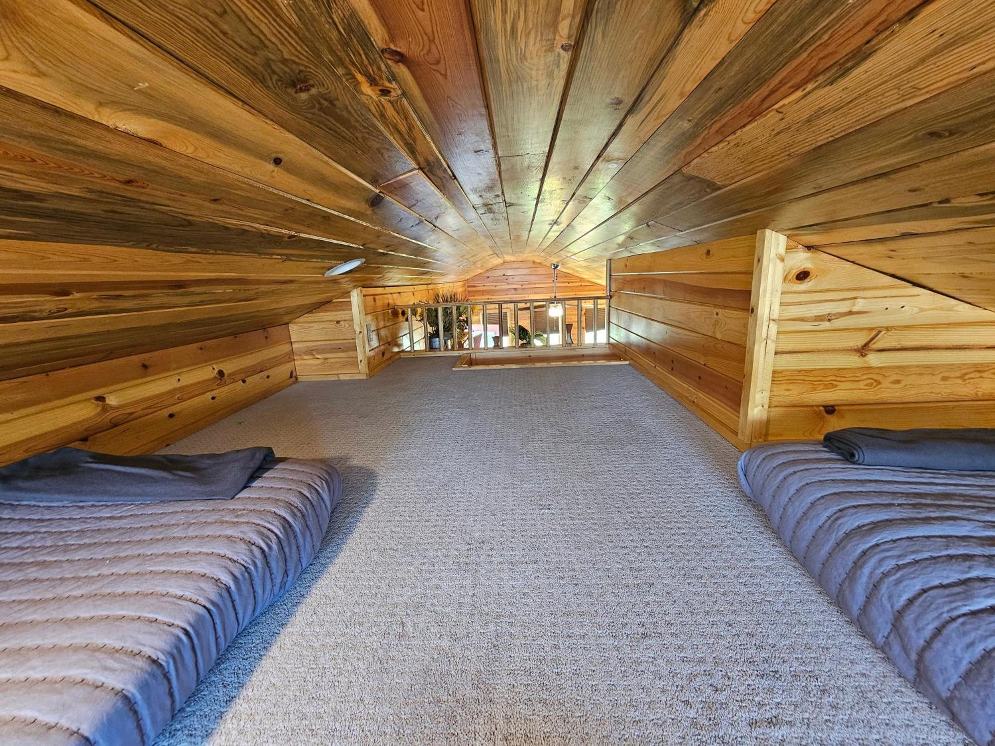 Jw Grand Junction Hotel Екстериор снимка